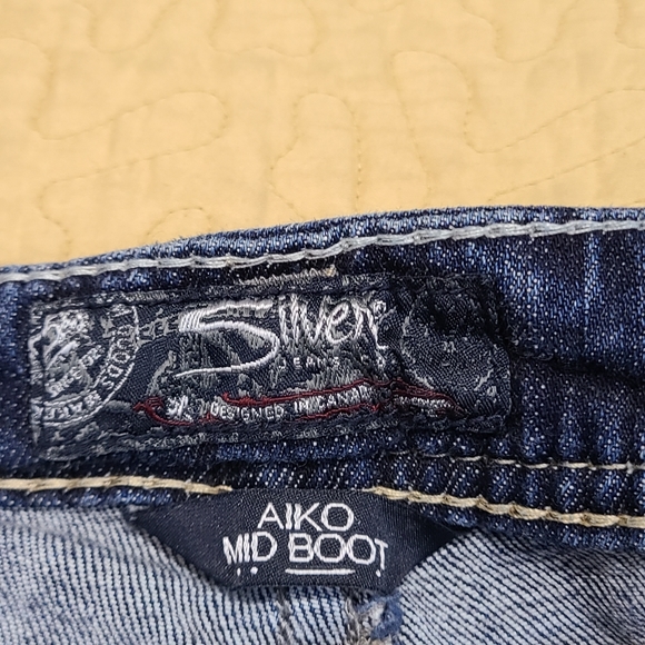 Silver Jeans Aiko bootcut jeans size 28 - Picture 4 of 9